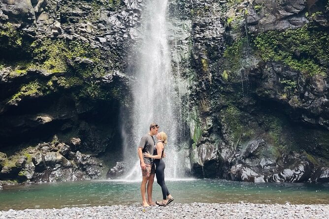 Road to Hana Tour - Maui