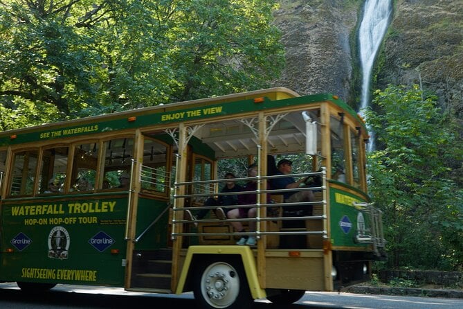 Multnomah Falls Tour - Portland