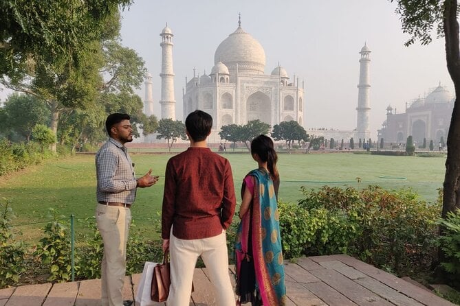 Taj Mahal & Agra Fort Tour