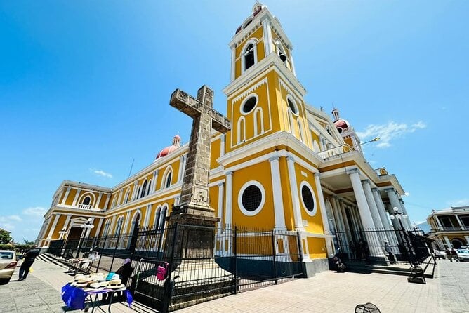 Granada, León & Masaya Tour