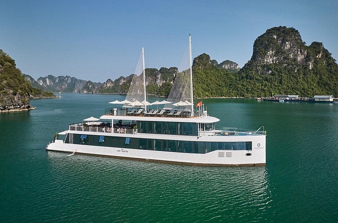 Jade Sails Cruise