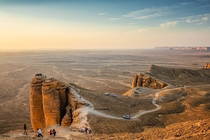 Edge of the World Riyadh Tour
