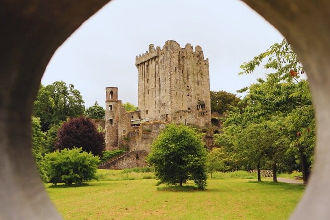Rock of Cashel Day Tour