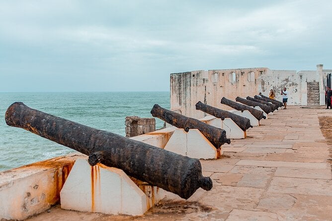 Ghana Heritage Tour: Accra Stories