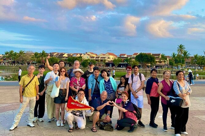 Marble Mountains & Hoi An City Tour