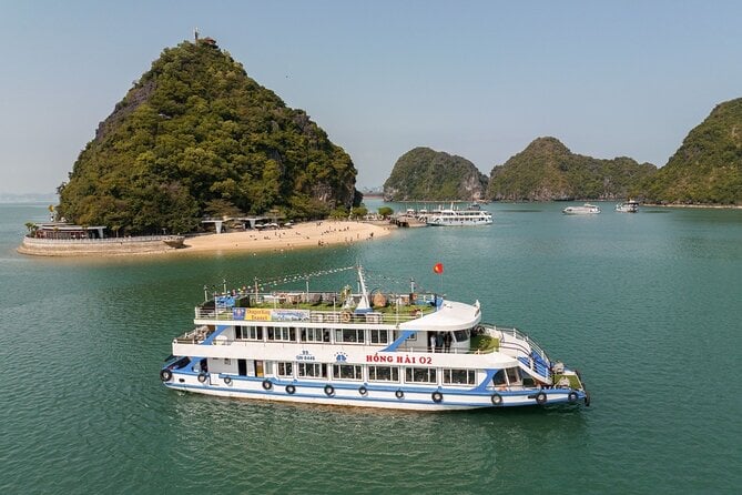 Dragon King Cruise in Ha Long Bay