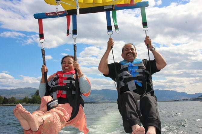 Kelowna Parasailing