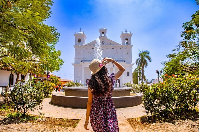 Explore Suchitoto Colonial Charm