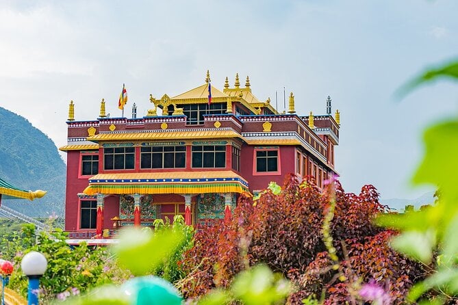 Discover Pokhara City