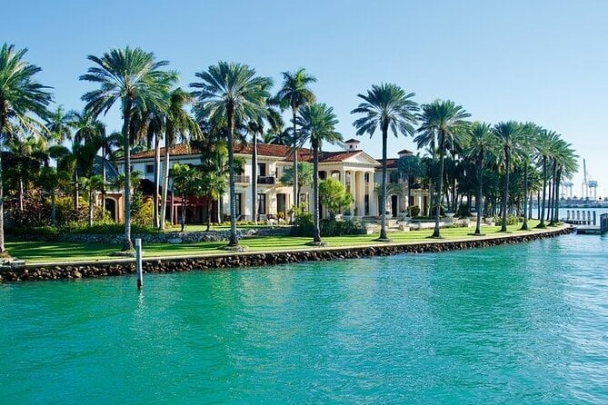 Biscayne Bay Cruise: Sunlit Sea Adventure