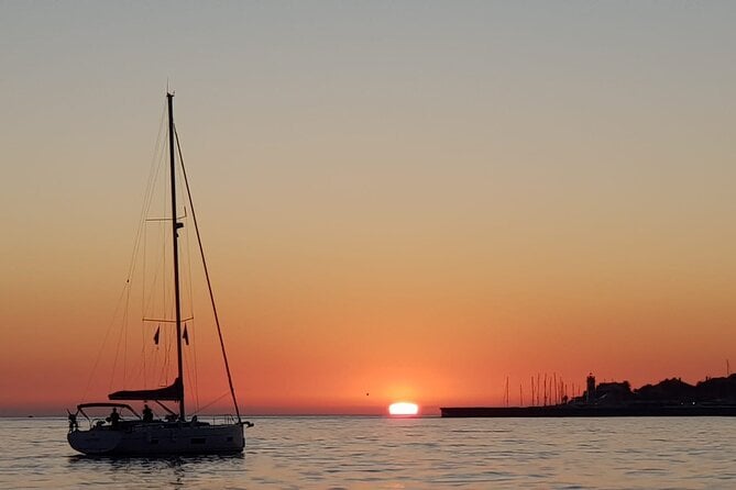 Cascais Sunset Cruise