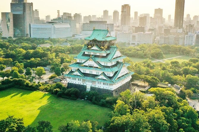 Osaka Castle Tour