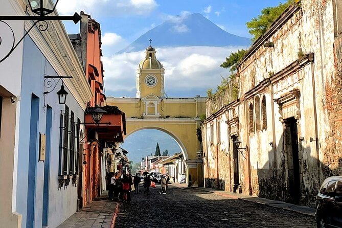 Antigua & Hobbitenango Tour