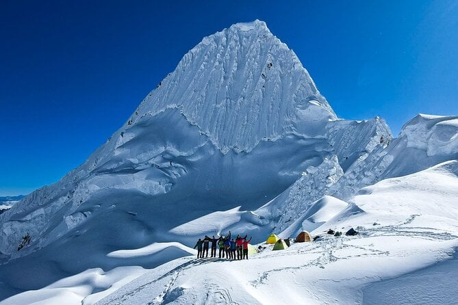 Alpamayo Trek