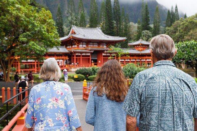 Oahu Circle Island Tour