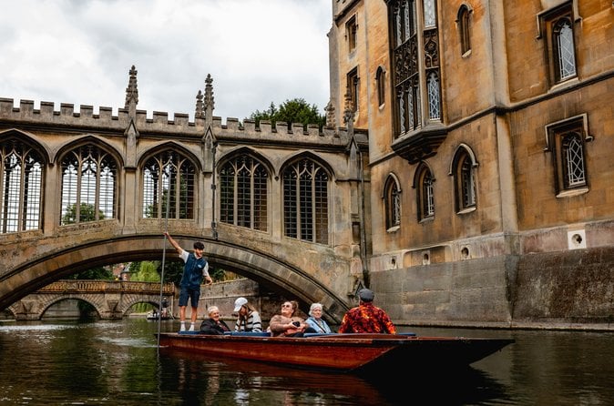 Cambridge Punting Tour