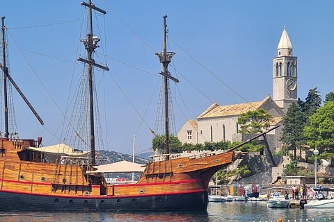 Elaphiti Islands On The Luxury Pirate Ship Karaka Dubrovnik