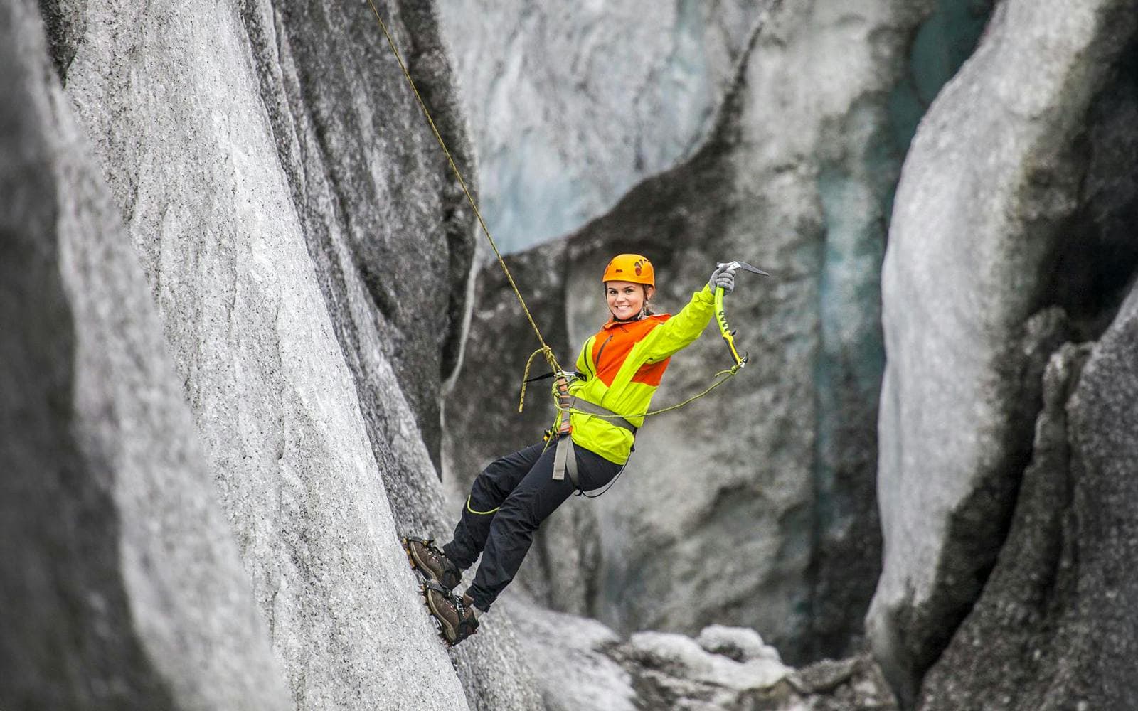 Glacier Hiking Adventure: Skaftafell from Reykjavik