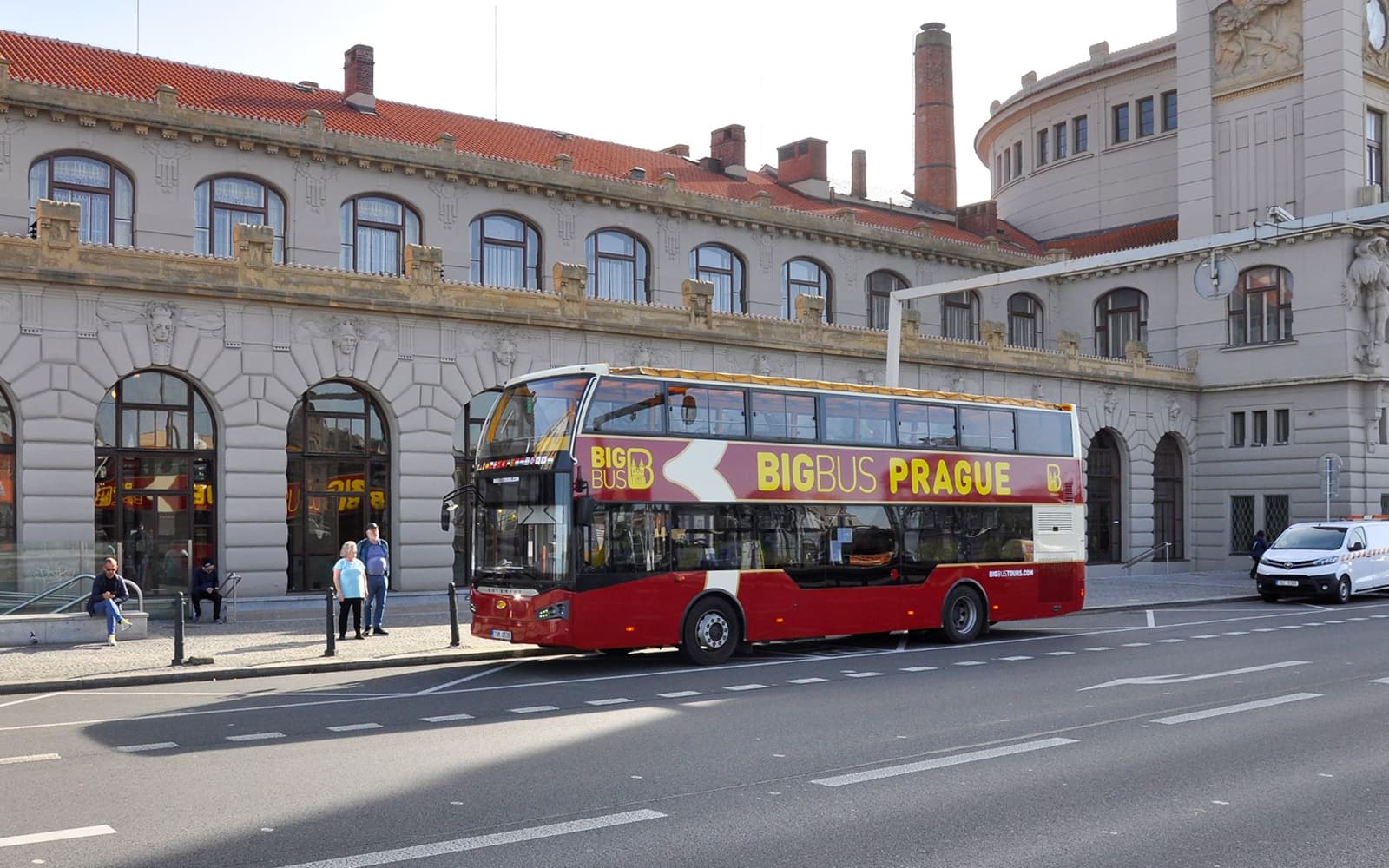 Best Prague Sightseeing: Hop-on Hop-off Bus Experience