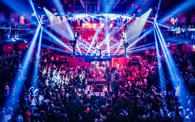 Punta Cana: Premium Coco Bongo Nightclub Tickets with Round Trip Transfers + Premium Drinks Open Bar