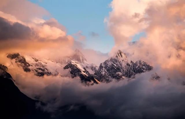 Top-Rated Jade Dragon Snow Mountain Experiences