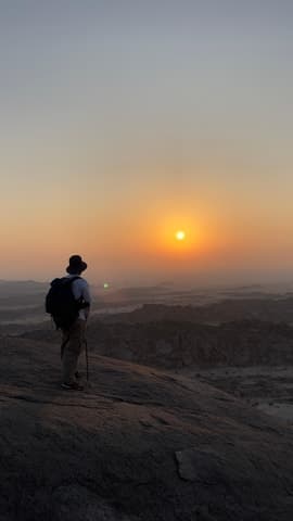 Unforgettable Moon Valley Hiking Adventures in Jeddah