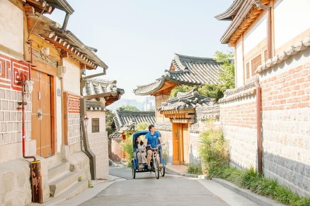Experience Authentic Seoul: Bukchon Hanok Village Tours