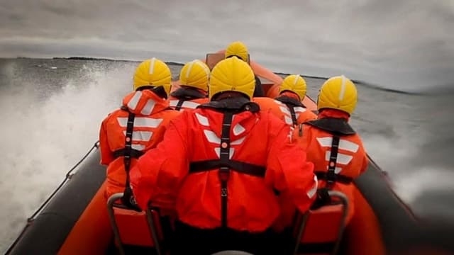 Helsinki City & Outer Islands RIB Tour