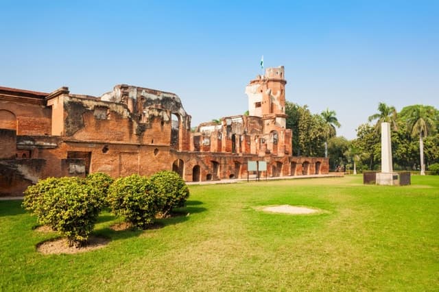 Lucknow Heritage Walk