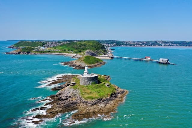 Best Gower Peninsula Tours: Coastal Adventures from Cardiff