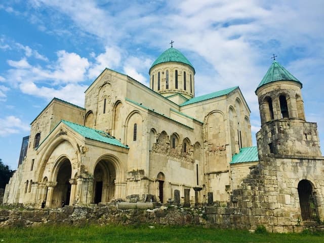 Unveil Ancient Wonders: Best Kutaisi Monasteries Tour
