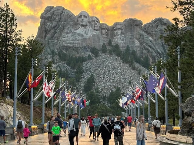 Black Hills Tour