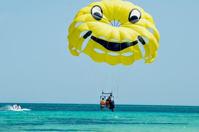Djerba Parasailing