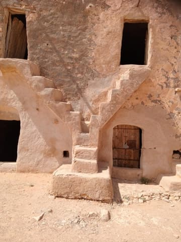 Authentic Berber Culture: Tataouine & Chenini Excursion