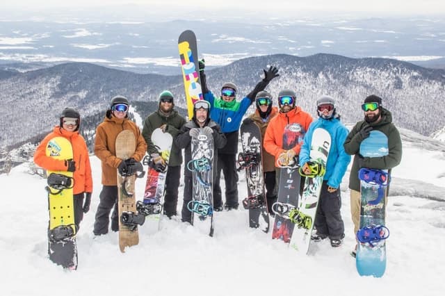 Compare Top Blue Mountain Tours from Toronto