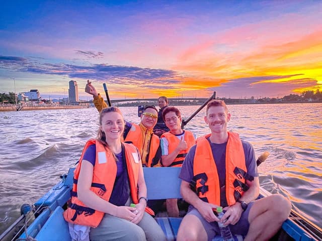 Authentic Can Tho Sunrise & Mekong Floating Market Tour