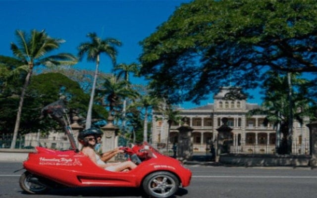 Waikiki Scoot Coupe Rental