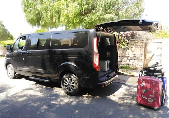 Compare Marrakech to Essaouira Transfers