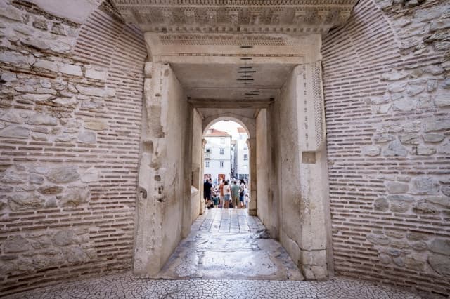 Best Game of Thrones Filming Locations Tour in Split