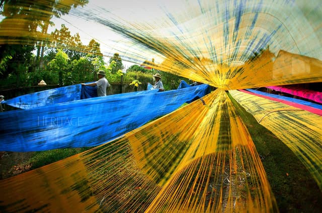 Compare Best Van Phuc & Duong Lam Tours from Hanoi