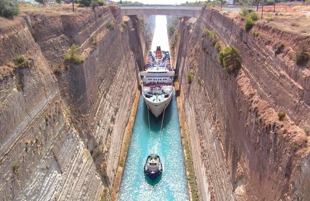 Private Ancient Corinth Expedition from Loutraki