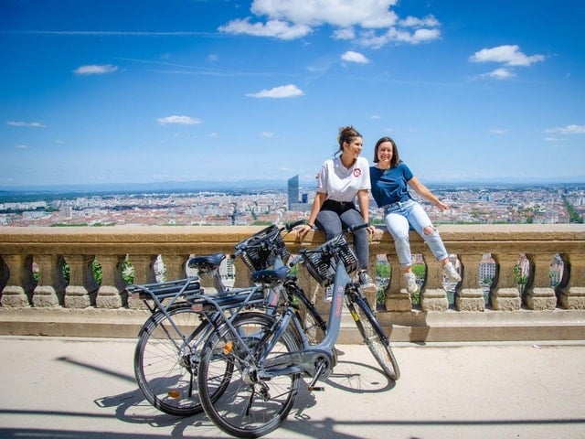 Lyon Electric Bike Rental