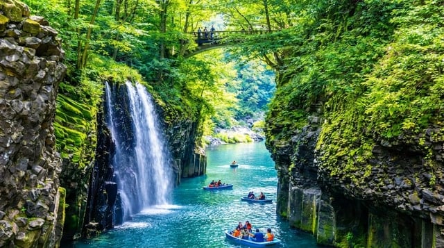 Mt. Aso & Takachiho Gorge Tour