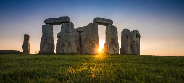 Stonehenge & Salisbury Tour