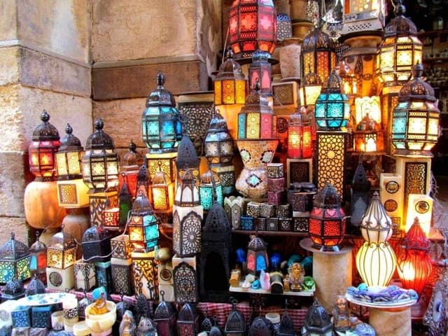Authentic Cairo Shopping Experiences & Local Bazaars
