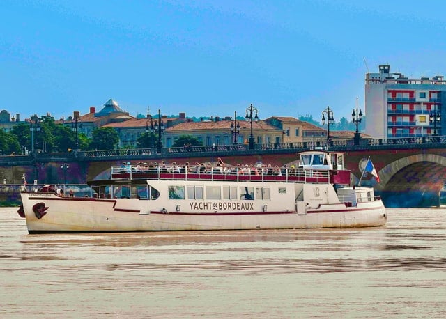 Bordeaux Garonne Cruise