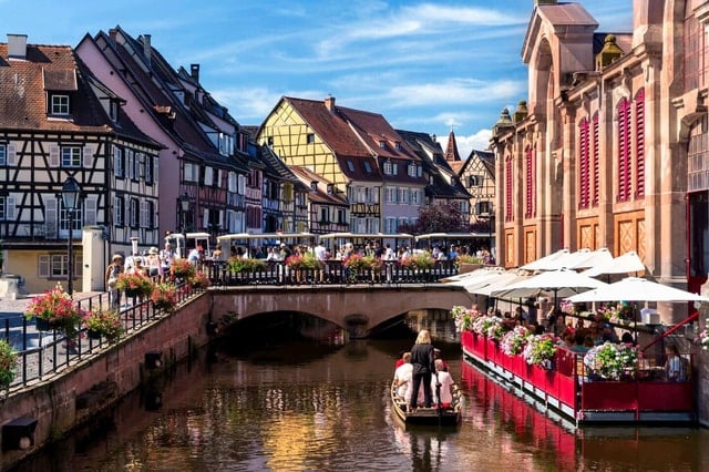 Colmar Old Town City Walk