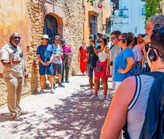 Guided Santo Domingo City Tour: Colonial Gems