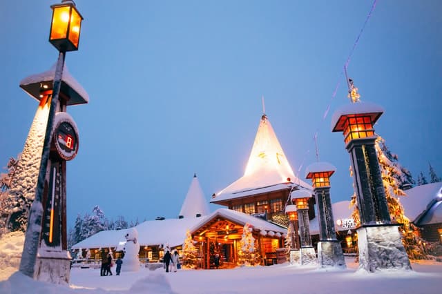 Rovaniemi Snowmobile Tours: Arctic Magic in Lapland