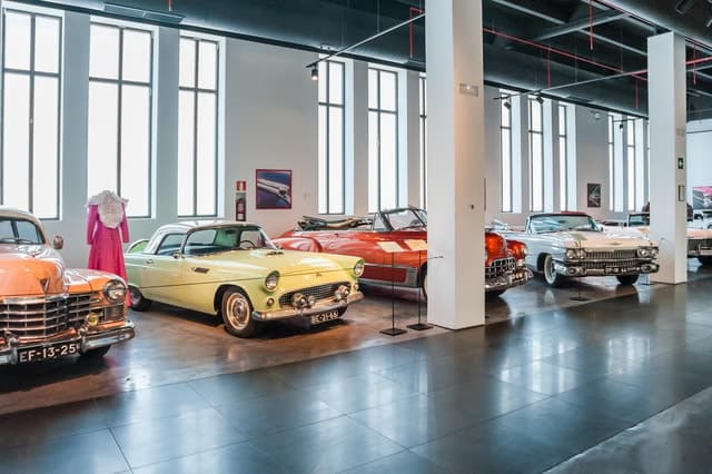 Vintage Cars & Couture: Malaga Museum Guide